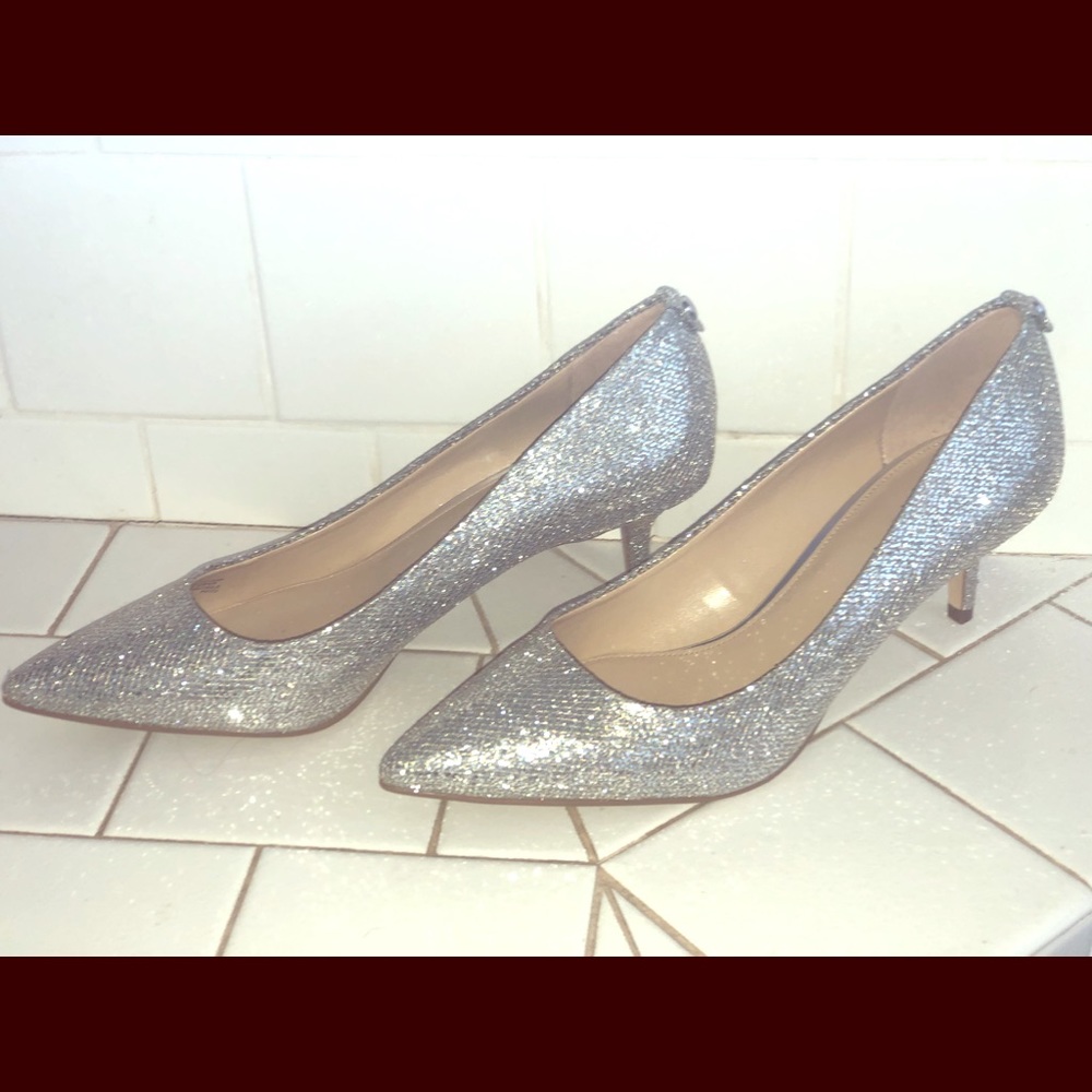 MK heels